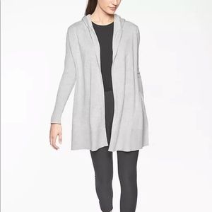 COPY - Athleta Highland Wrap Light Grey Heather M…
